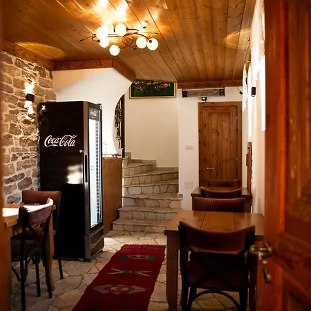 מלון Sarajet 1821 Gjirokastër