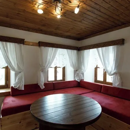 Sarajet 1821 * Gjirokastër