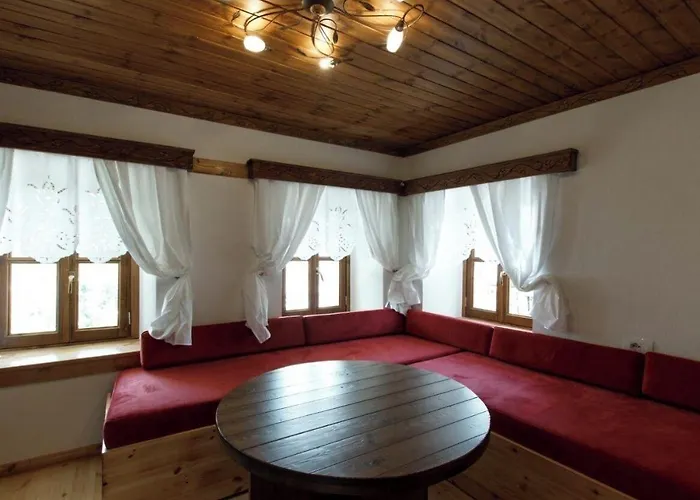 Sarajet 1821 * Gjirokastër